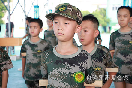 軍事訓練